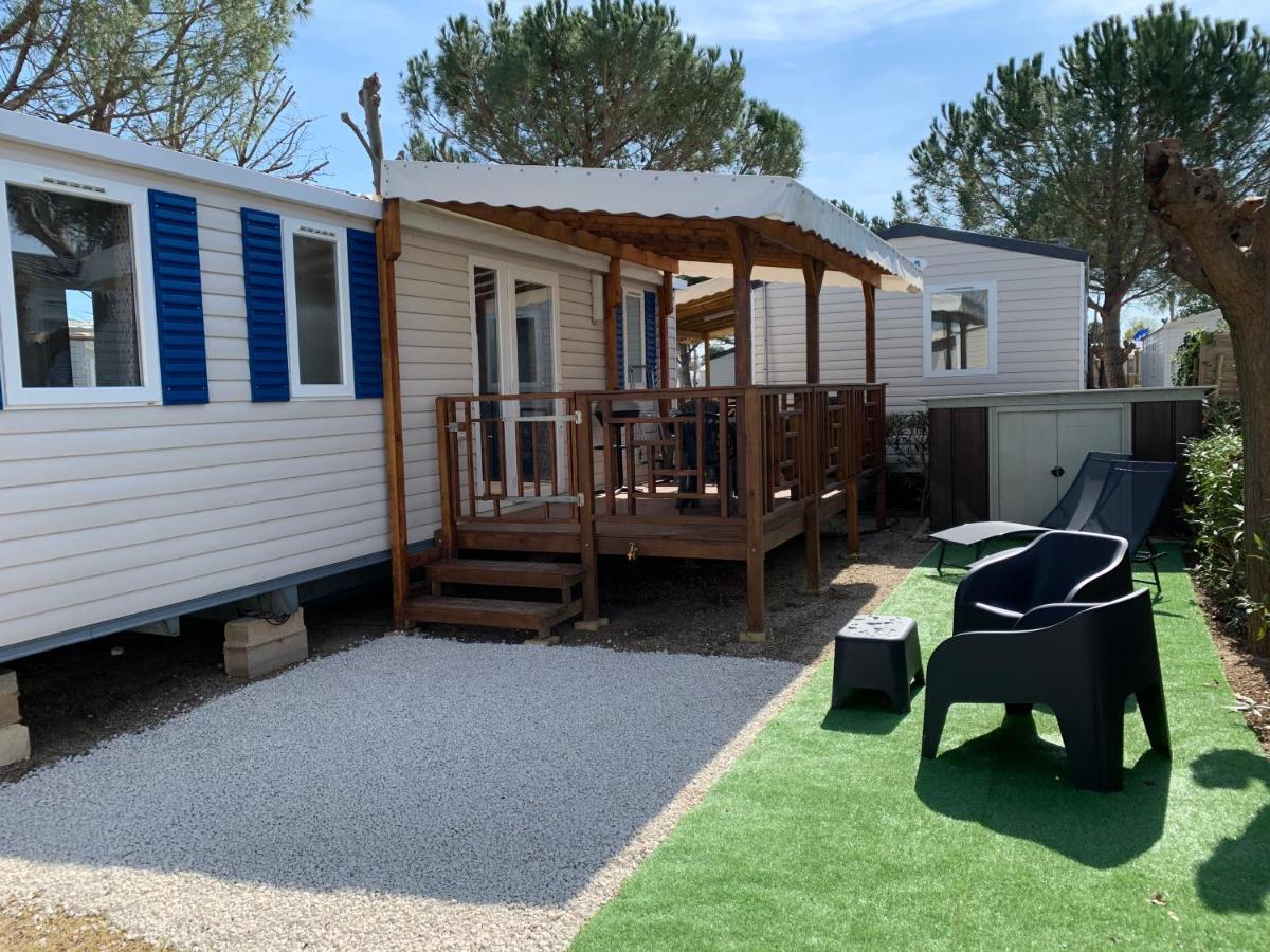 Mobilhome Vias Plage Dans Camping 外观 照片
