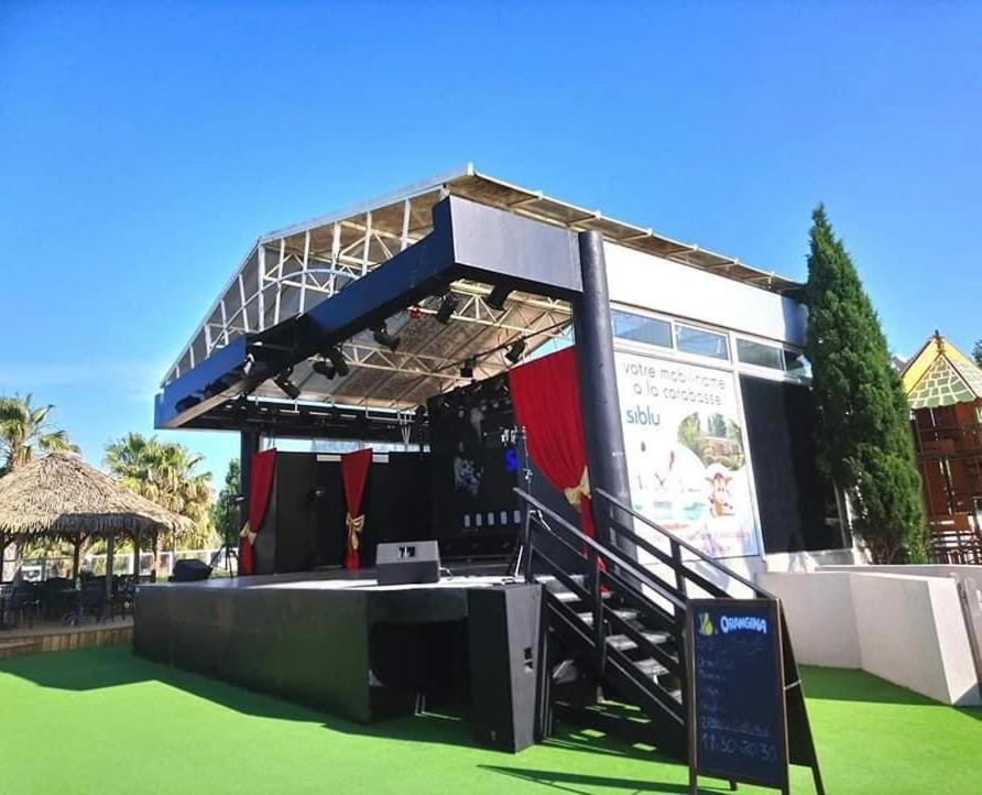 Mobilhome Vias Plage Dans Camping 外观 照片