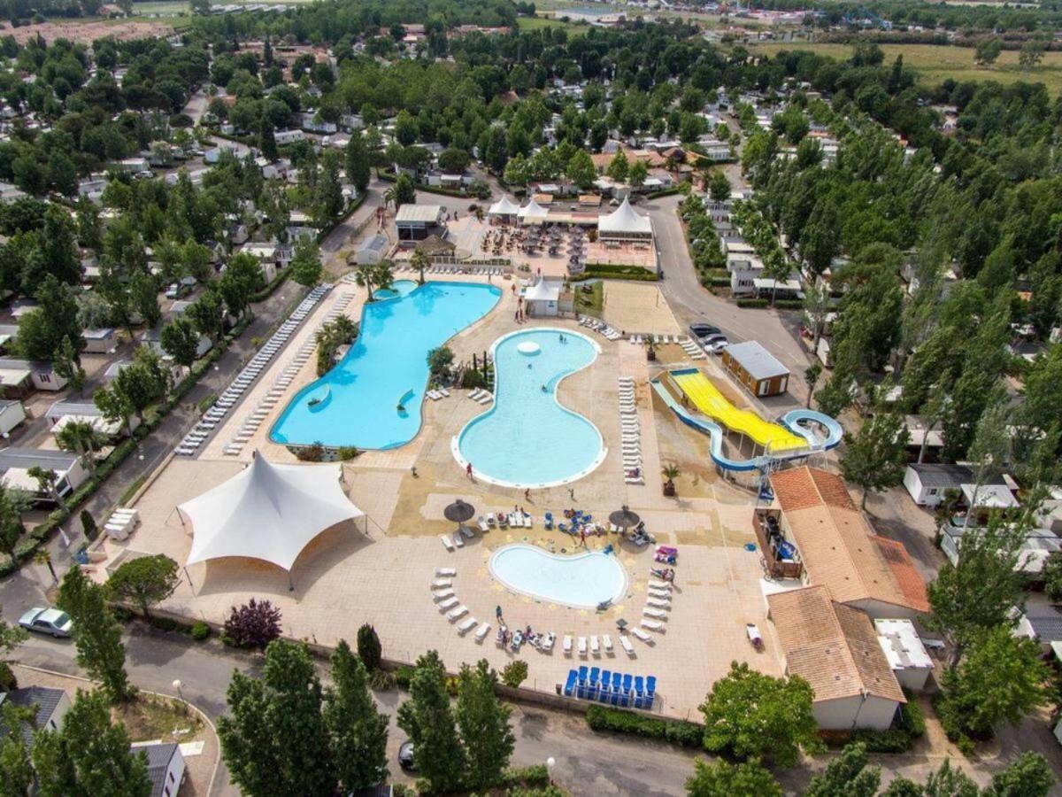 Mobilhome Vias Plage Dans Camping 外观 照片