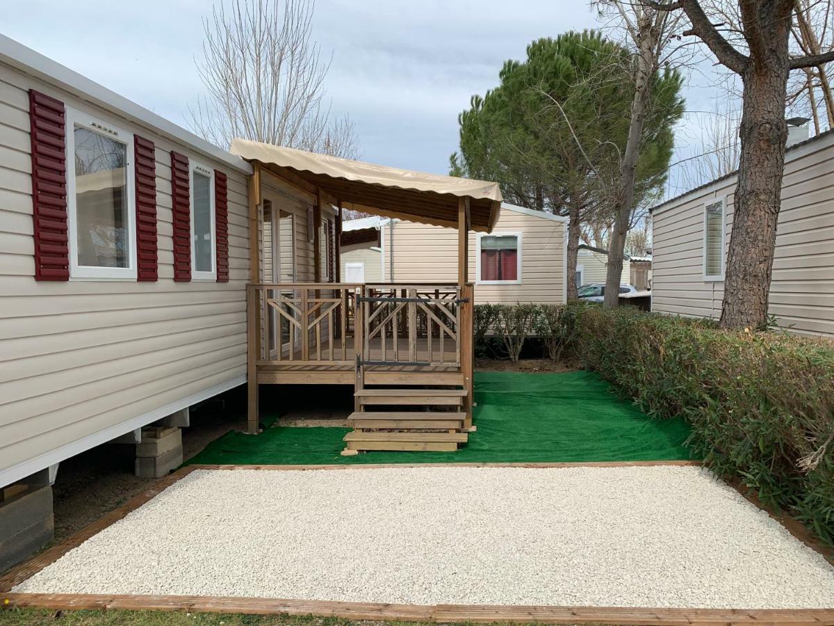 Mobilhome Vias Plage Dans Camping 外观 照片