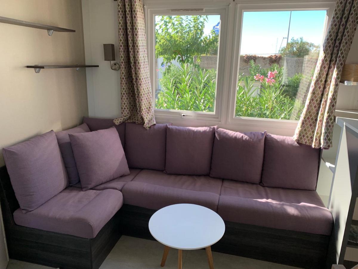 Mobilhome Vias Plage Dans Camping 外观 照片
